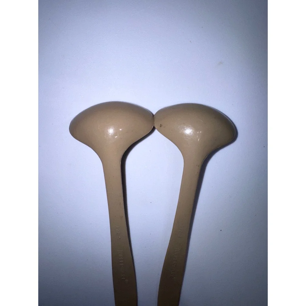 Vintage Tupperware Tan Gravy Sauce Ladles Set of 2 Harvest Gold 872-5 872-7
